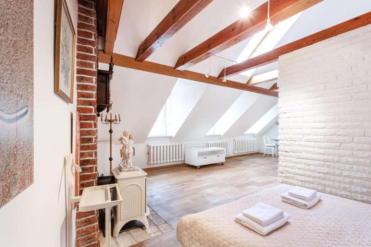 Castle View Apartment By Reside Baltic VNO Exteriör bild
